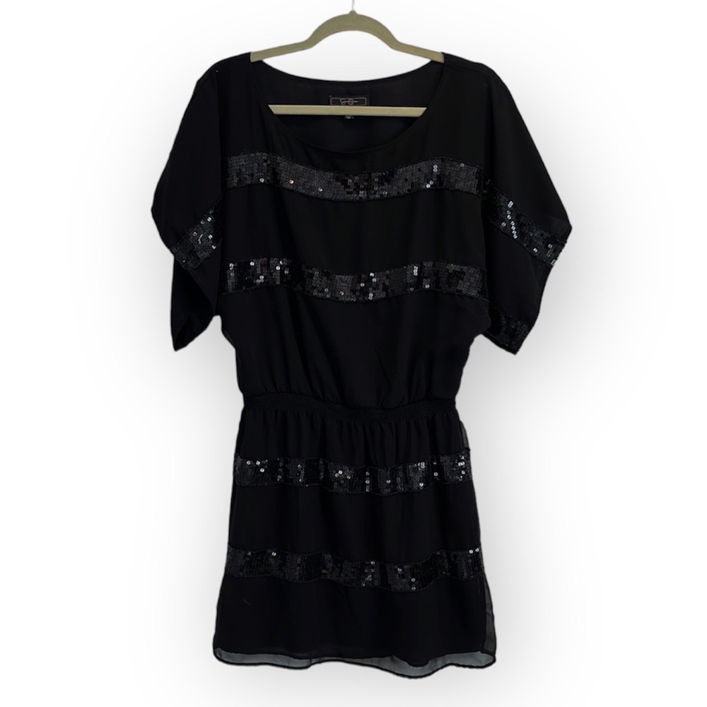 ☀️ Jessica Simpson | Short-Sleeved Sequin Mini Dress
